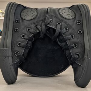 Converse CHUCK TAYLOR Black High-Top Sneakers SIZE12 YOUTH